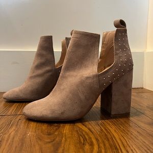 Steve Madden booties women’s 7.6